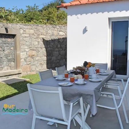 Villa Ourmadeira - Heights, Modern Calheta (Madeira)