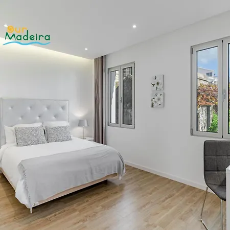 Villa Ourmadeira - Heights, Modern *