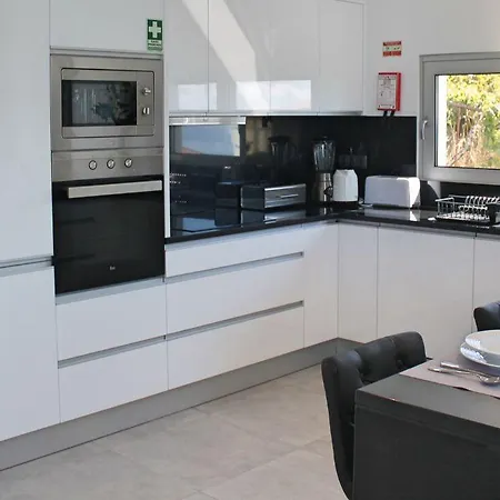 Villa Ourmadeira - Heights Calheta (Madeira)