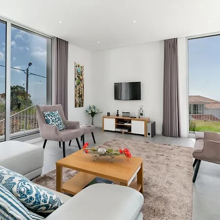 Ourmadeira - Heights, Modern *