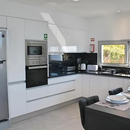 Ourmadeira - Heights, Modern Villa *