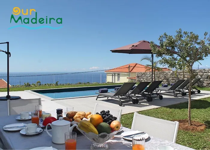 Ourmadeira - Heights, Modern Vila *